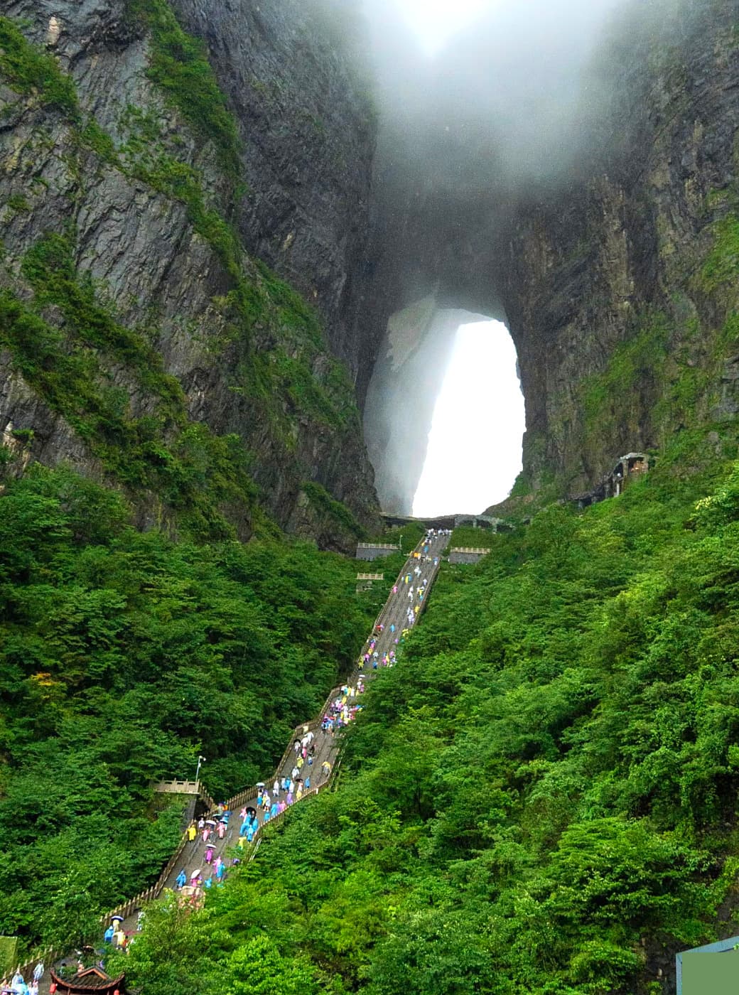 Is Zhangjiajie Really the Avatar Mountains? What to Actually Expect